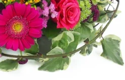 Composition De Deuil Fuchsias, Mauves & Orange "Bacchus" -L’Agitateur Floral Boutique composition de deuil fuchsias mauves orange bacchus 2