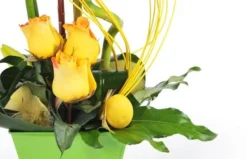 Composition De Fleurs Jaunes Rêve De Lys -L’Agitateur Floral Boutique composition de fleurs jaunes reve de lys 2