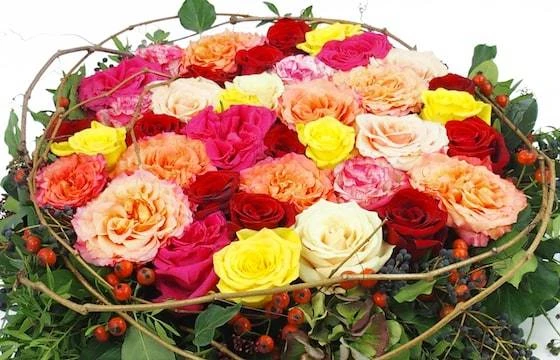 Coussin Deuil De Fleurs Colorées "Aristote" 2 Coussin Deuil De Fleurs Colorées "Aristote" – Image 2