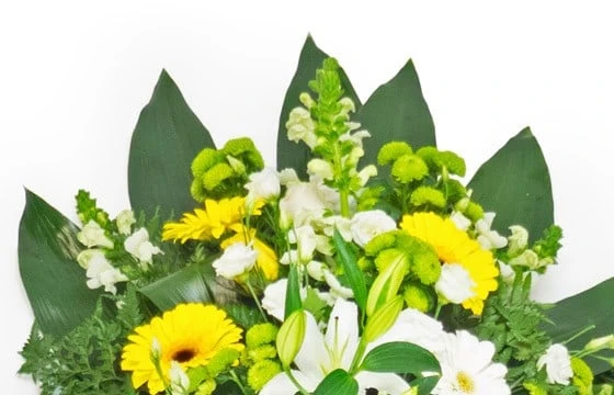 Gerbe De Fleurs Jaunes & Blanches 3 Gerbe De Fleurs Jaunes & Blanches – Image 3